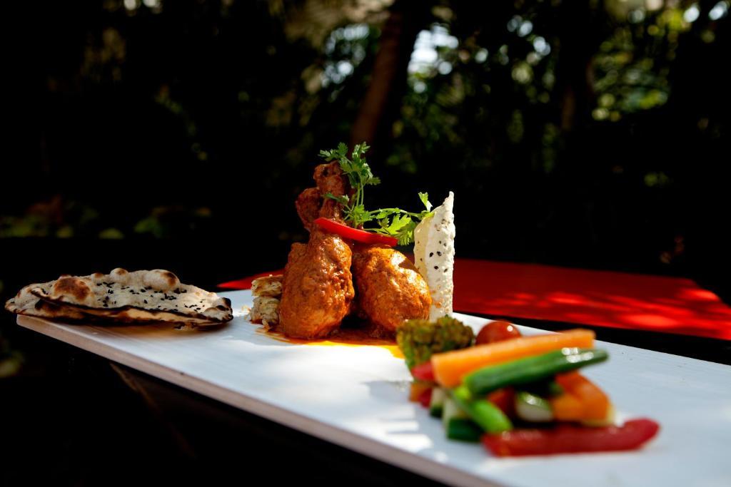 Oh Biz Premier At Leonia Otel Haydarabad Dış mekan fotoğraf